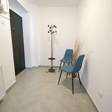 Studio Batiste 11